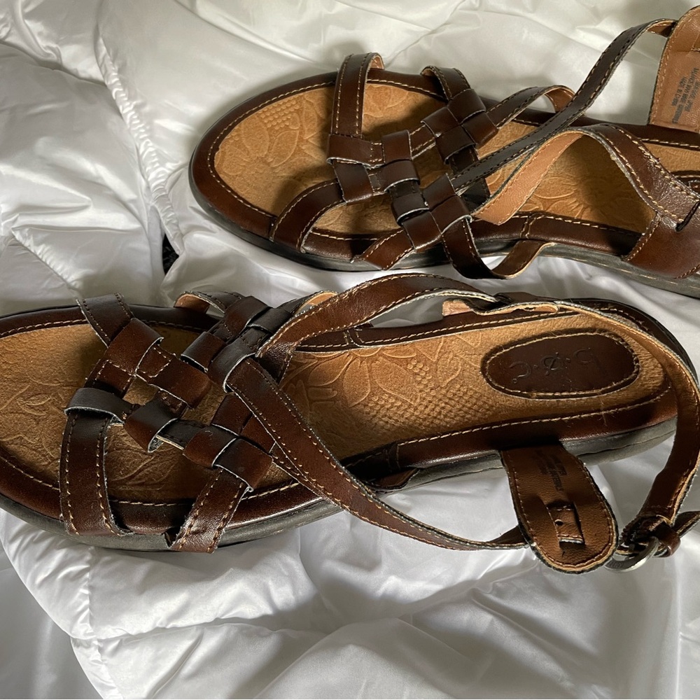 BOC Leather Sandals. - Picture 6 of 7